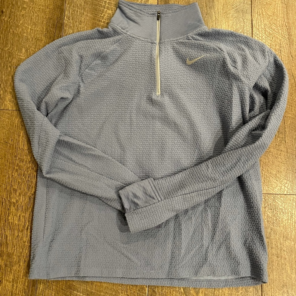 NIKE THERMA LONGSLEEVE